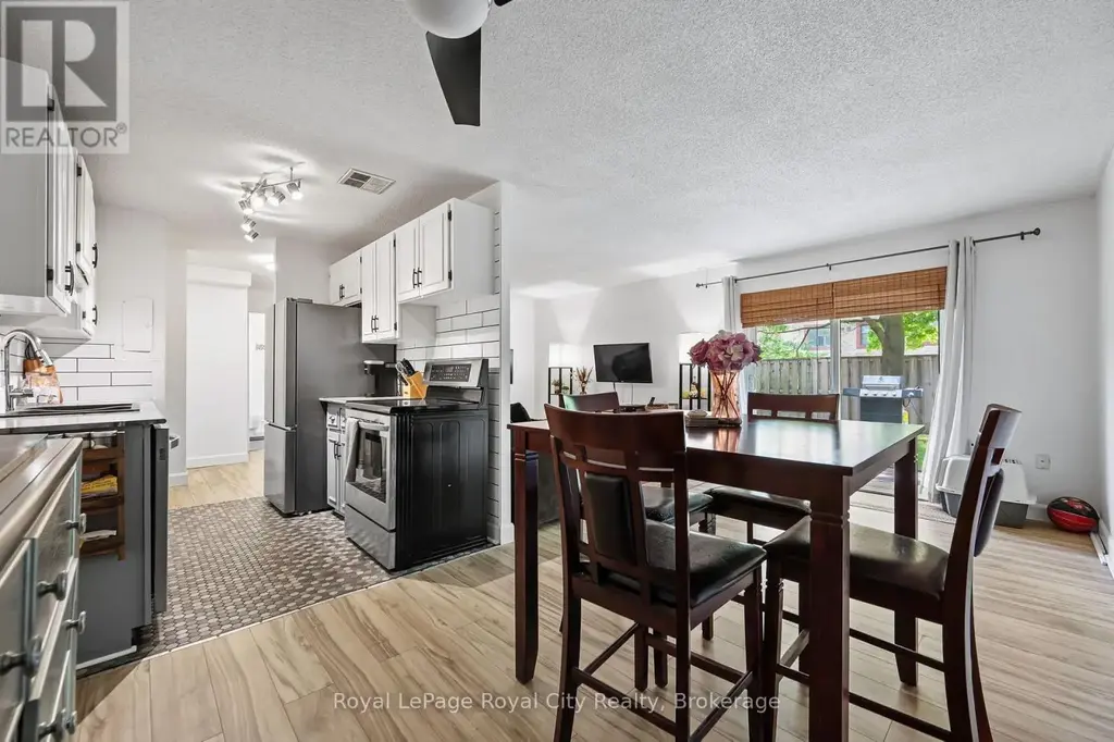 104 - 234 Willow Road, Guelph (Junction/Onward Willow)